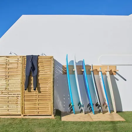 Hostal Wander Surf House *